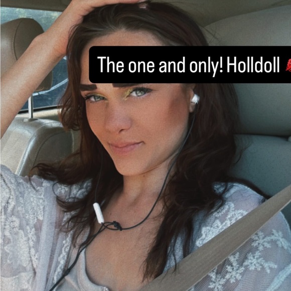 Like This To Be Notified When I Go Live - Picture 9 of 15